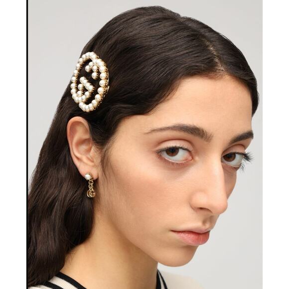 Gucci Oversized Interlocking G Pearl Hair Clip Barrette Logo Accessory - Picture 5 of 6